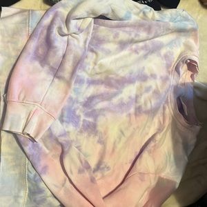 plain tie dye long sleeve